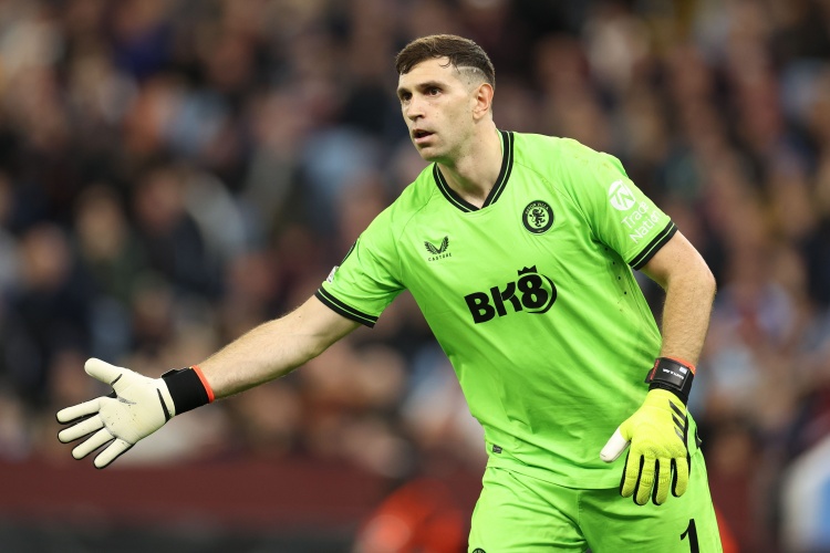 薩頓：馬丁內(nèi)斯不會(huì)完成零封，切爾西將會(huì)以2-1的比分戰(zhàn)勝維拉