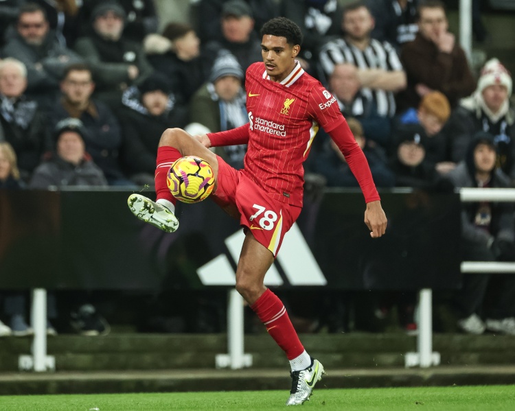 寬薩：對(duì)陣曼聯(lián)是另一場(chǎng)要去贏下的比賽，希望我能夠獲得機(jī)會(huì)